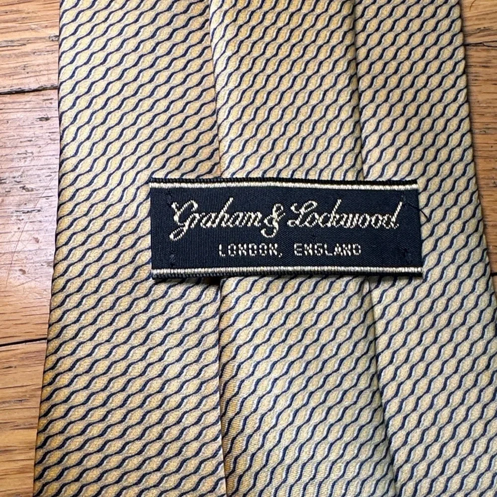 Graham & Lockwood Tan and Black Patterned Tie